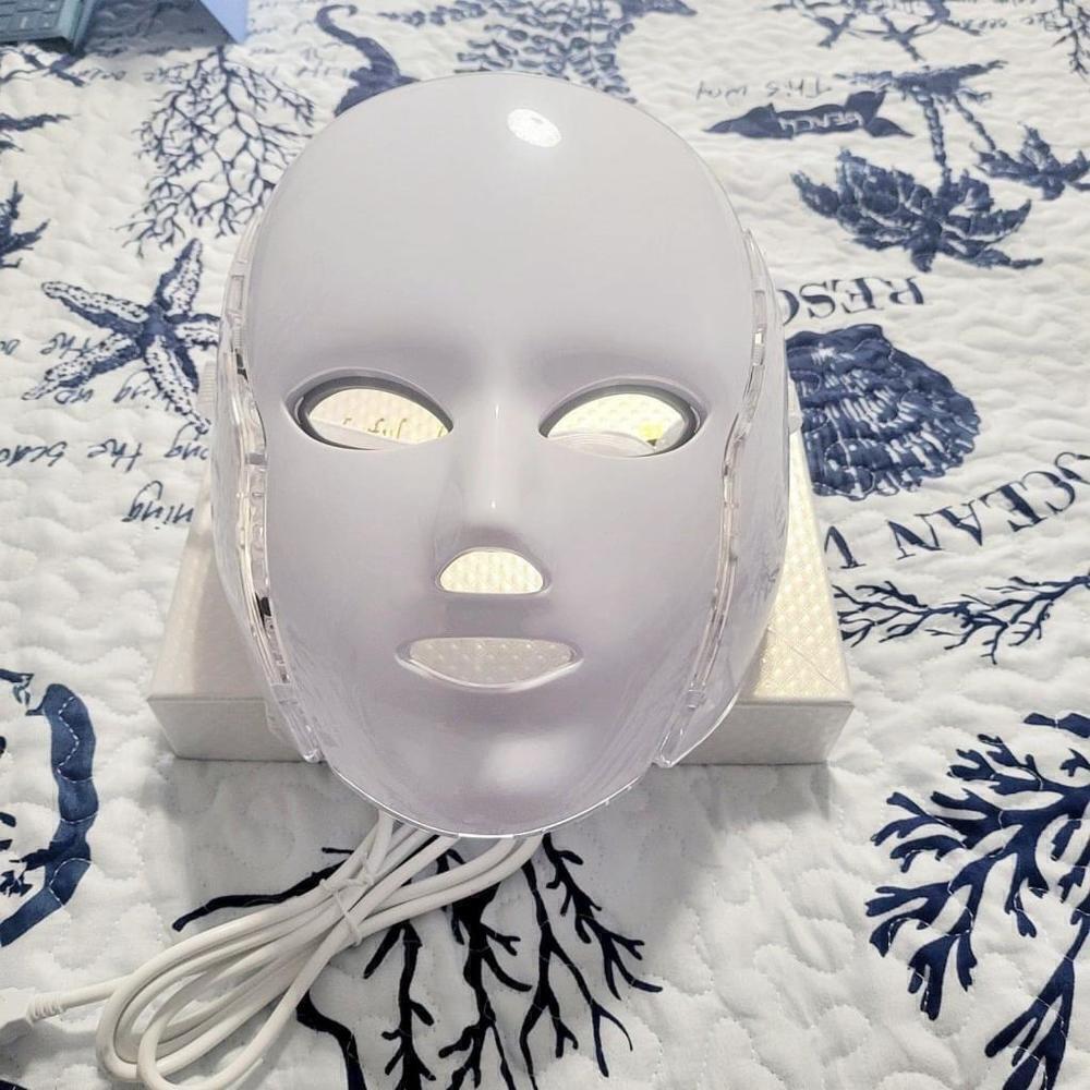 Mask - Picture 2 of 12